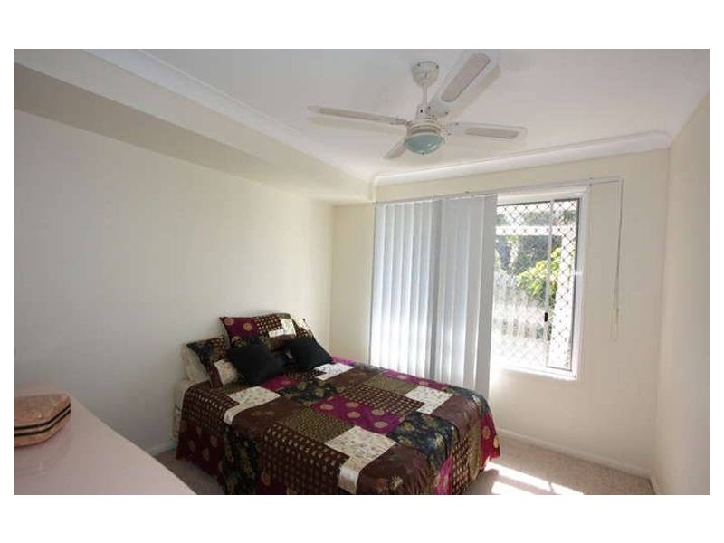 12 Benalla Court, Parkwood QLD 4214