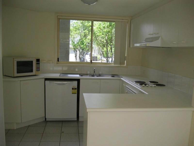 43/3 Arundel Drive, Arundel QLD 4214