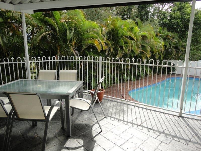 7 Cherry Alder Court, Arundel QLD 4214