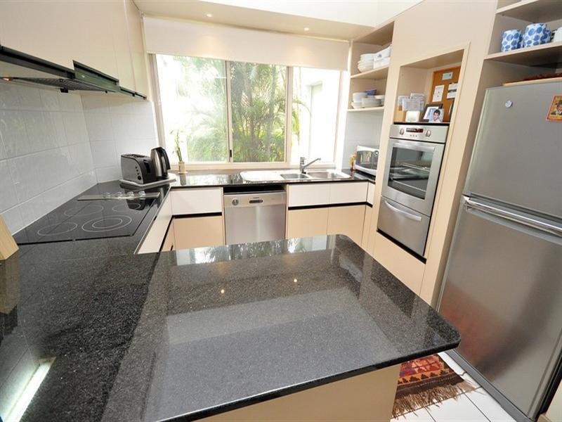 20/76 Chichester Drive, Arundel QLD 4214
