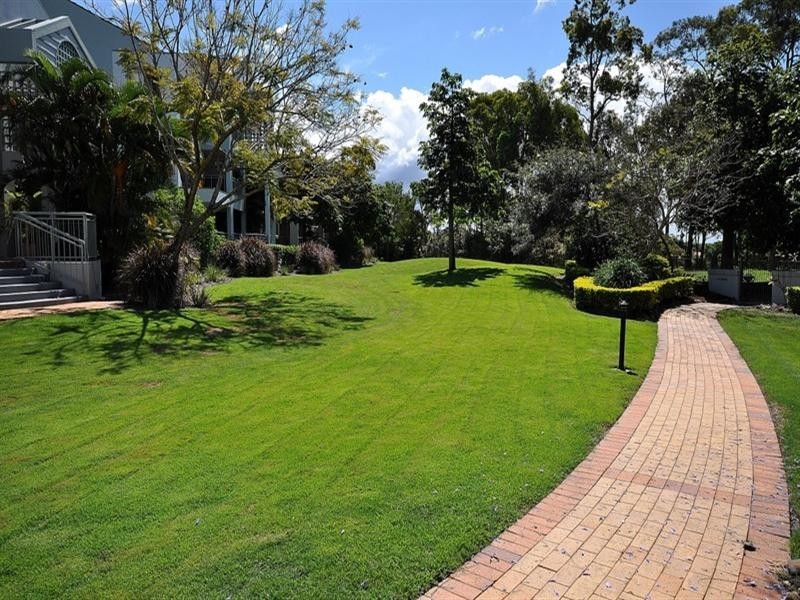 20/76 Chichester Drive, Arundel QLD 4214