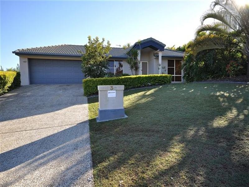 3 Worthing Court, Arundel QLD 4214