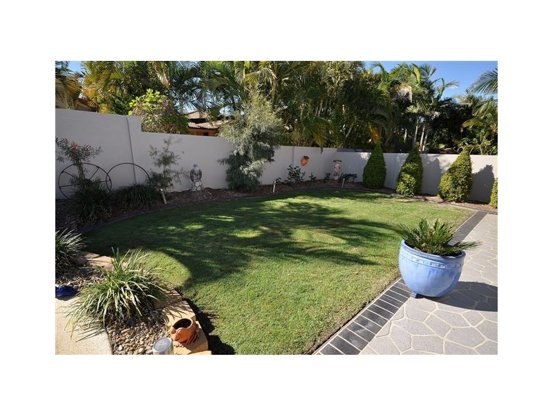 5 Orpington Court, Arundel QLD 4214