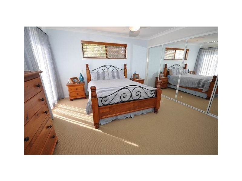 5 Orpington Court, Arundel QLD 4214