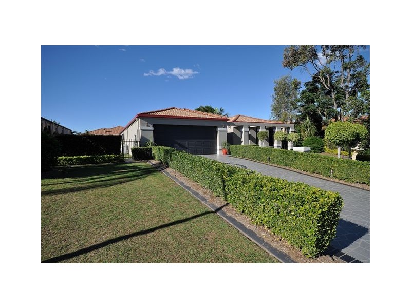 5 Orpington Court, Arundel QLD 4214