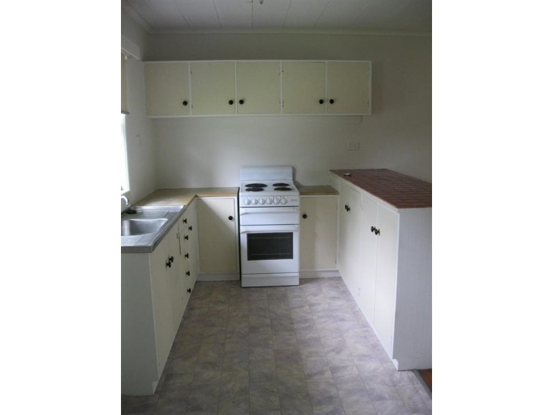 16 Norfolk Avenue, Surfers Paradise QLD 4217