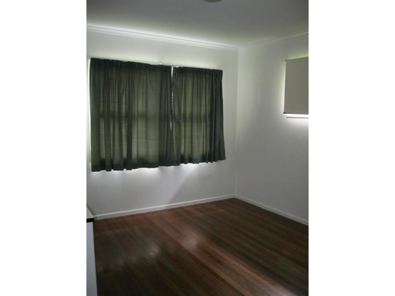 16 Norfolk Avenue, Surfers Paradise QLD 4217