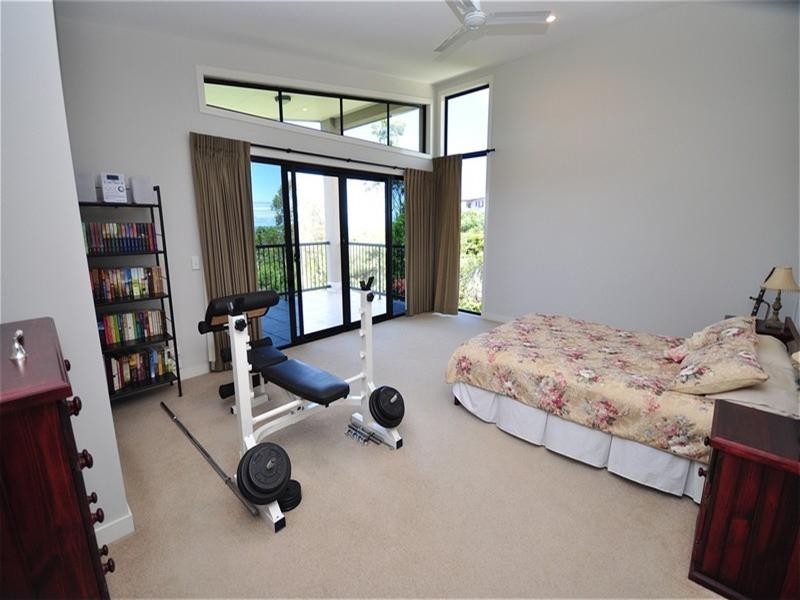 41 Hillary Circuit, Pacific Pines QLD 4211