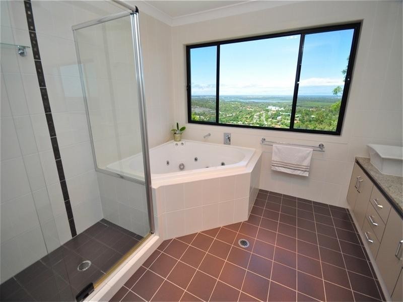 41 Hillary Circuit, Pacific Pines QLD 4211