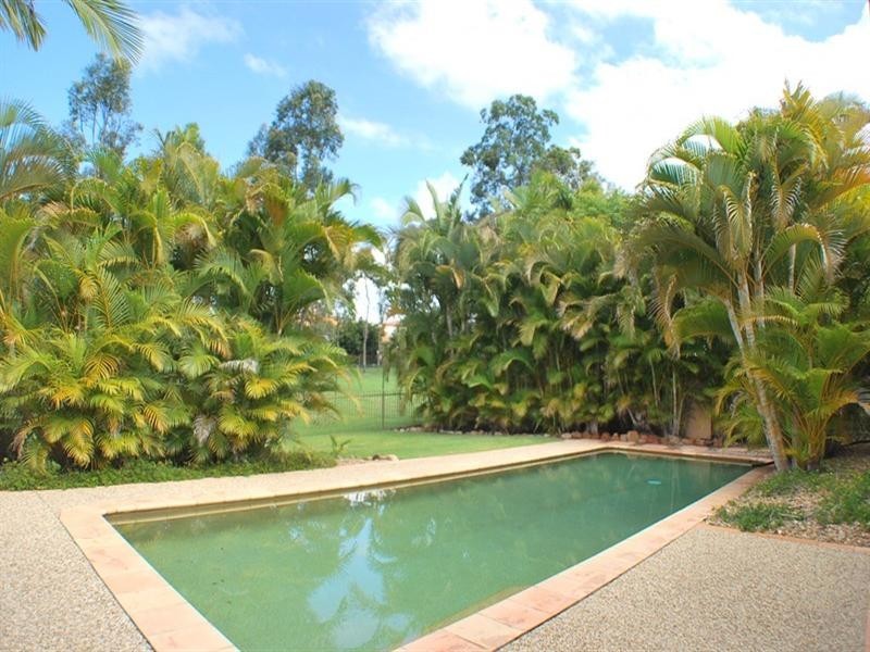 48 Fitzalan Circuit, Arundel QLD 4214