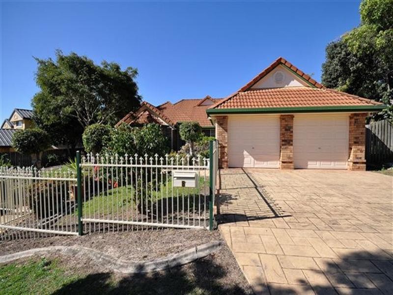 8 Mansfield Court, Parkwood QLD 4214