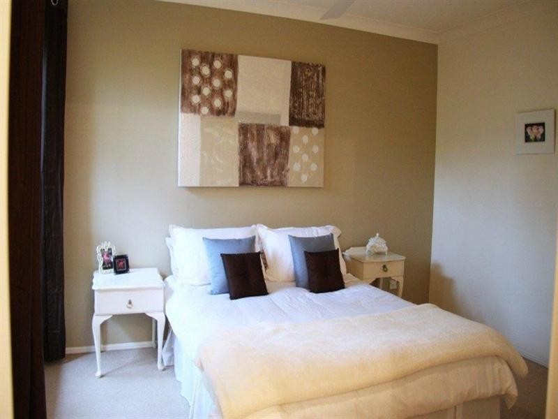 6 Lakewood Court, Parkwood QLD 4214