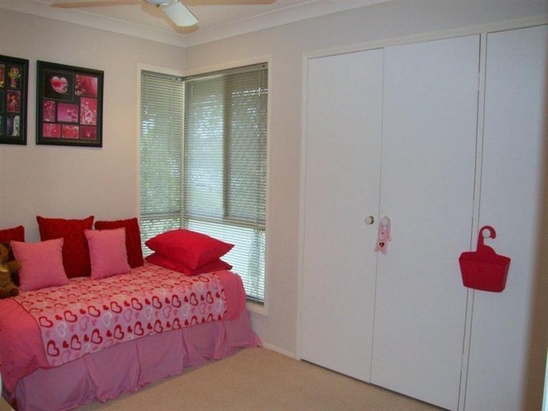 6 Lakewood Court, Parkwood QLD 4214