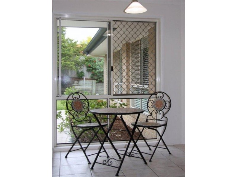 6 Lakewood Court, Parkwood QLD 4214