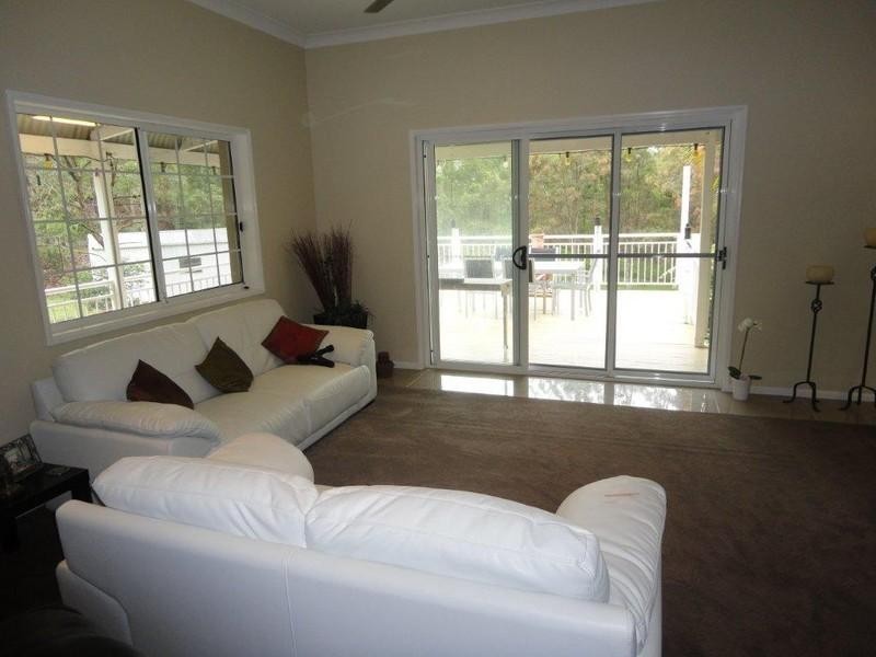 7 Brushwood Drive, Parkwood QLD 4214