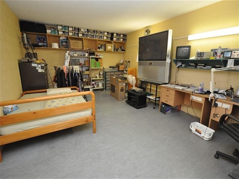 11 Shoreham Chase, Arundel QLD 4214