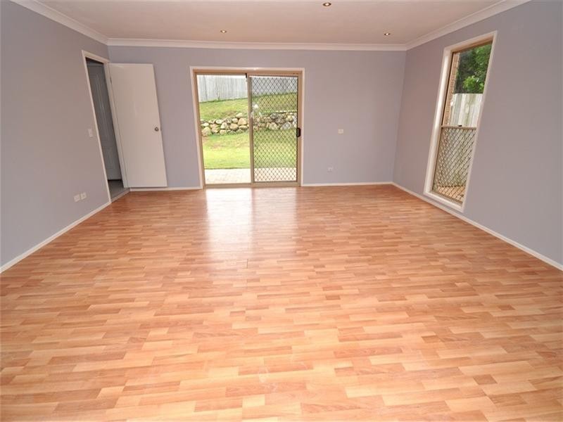 6 Errol Flynn Court, Parkwood QLD 4214