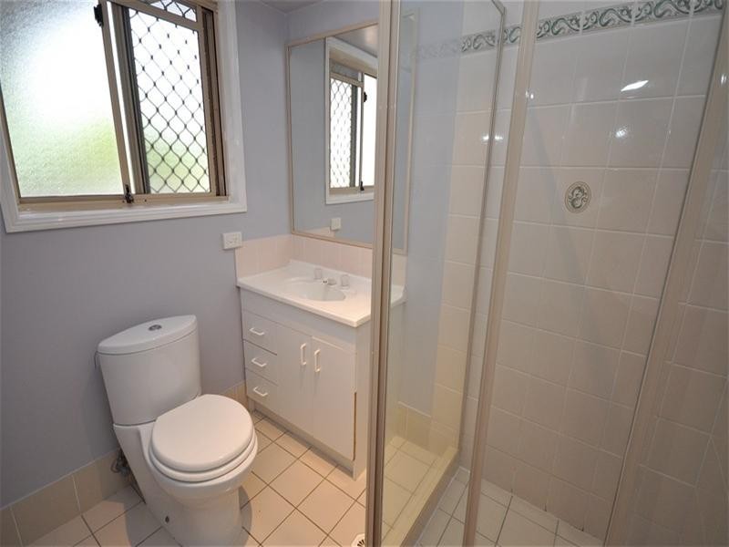 6 Errol Flynn Court, Parkwood QLD 4214