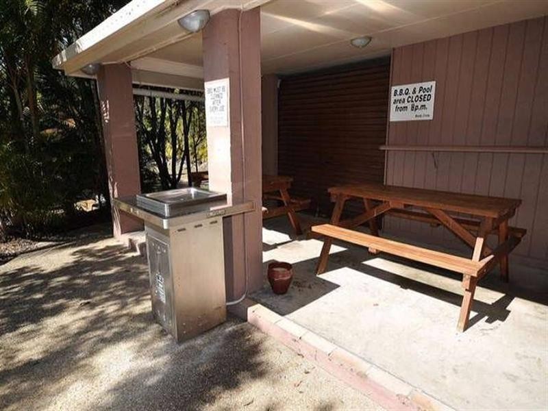 16/3 Arundel Drive, Arundel QLD 4214