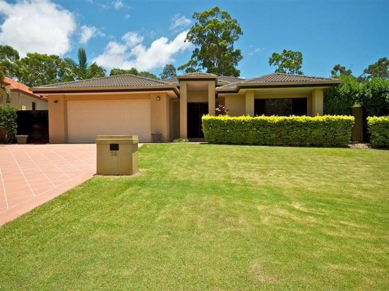 26 Petworth Court, Arundel QLD 4214