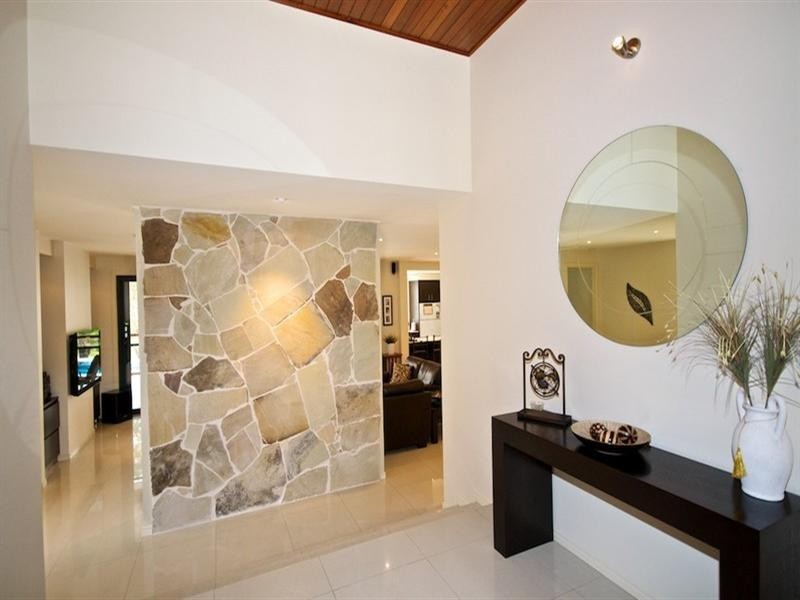 5 Wepham Court, Arundel QLD 4214