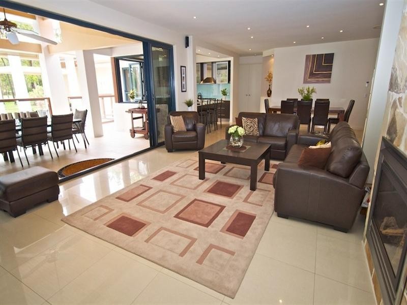 5 Wepham Court, Arundel QLD 4214