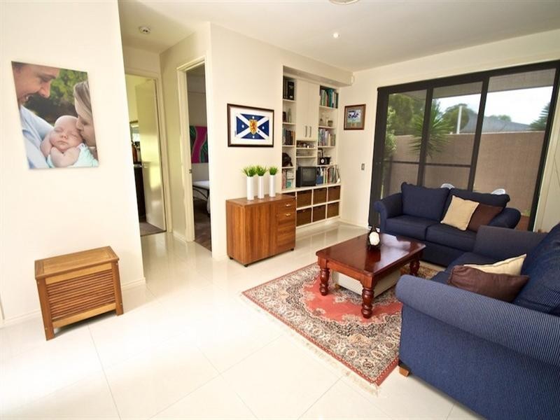 5 Wepham Court, Arundel QLD 4214