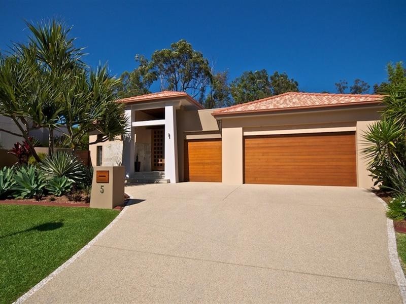 5 Wepham Court, Arundel QLD 4214