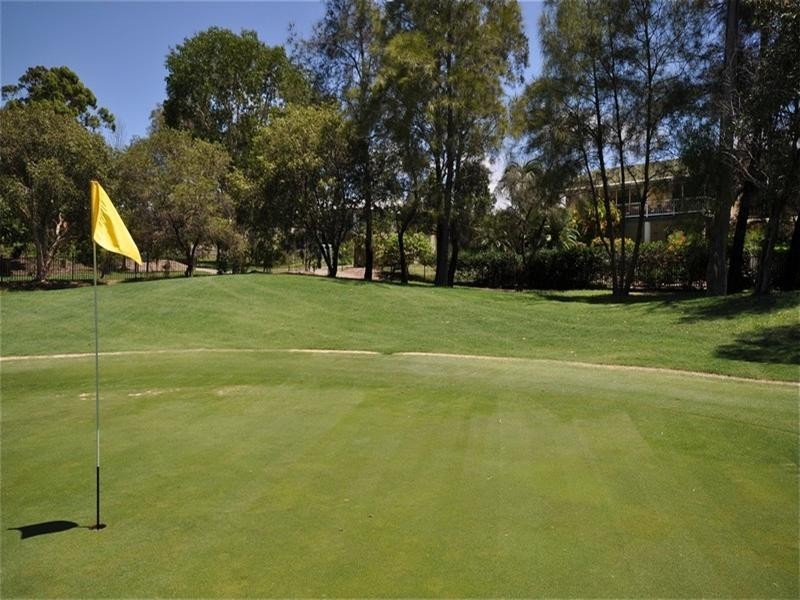 49 Chichester Drive, Arundel QLD 4214