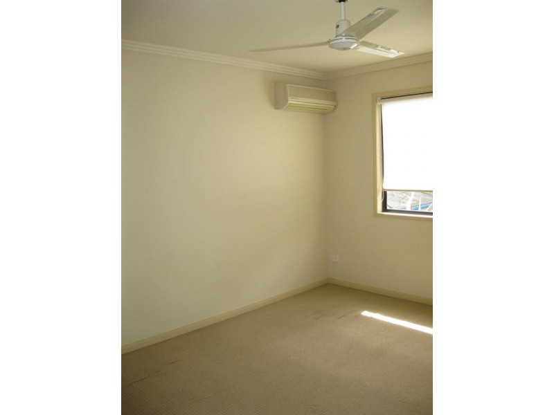 2/18 Norfolk Avenue, Surfers Paradise QLD 4217