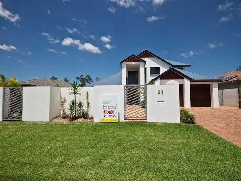 21 Regatta Avenue, Oxenford QLD 4210