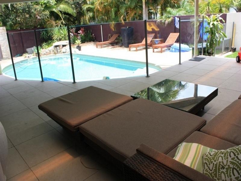 13 Portreeves Place, Arundel QLD 4214