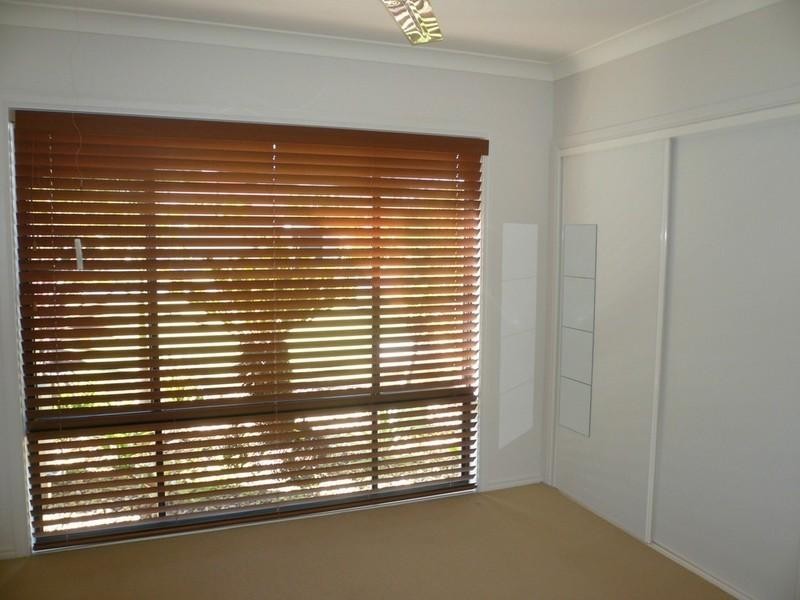 13 Portreeves Place, Arundel QLD 4214