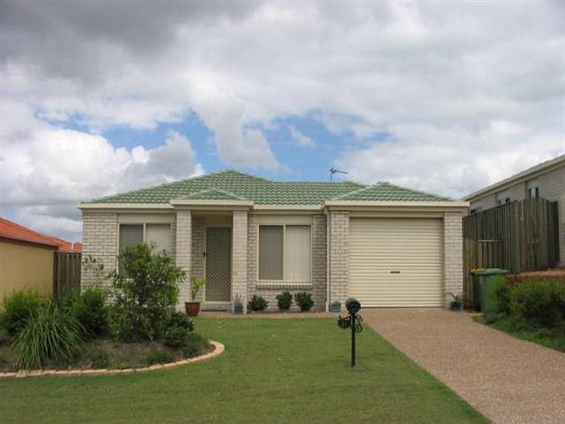 15 Madasin Close, Arundel QLD 4214