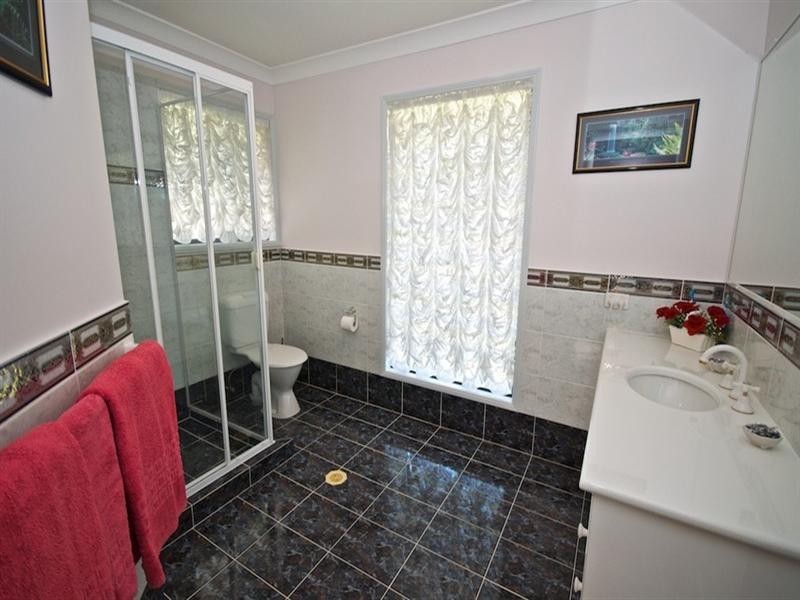 27 Fitzalan Circuit, Arundel QLD 4214