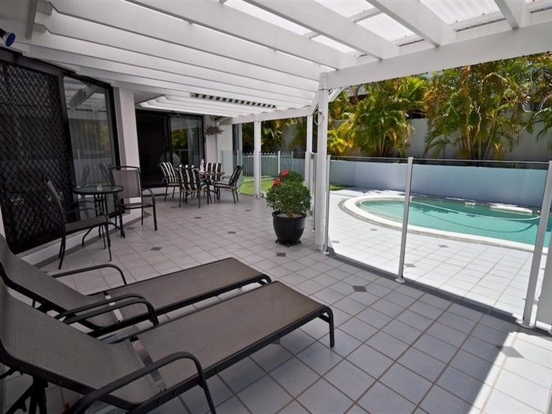 27 Fitzalan Circuit, Arundel QLD 4214