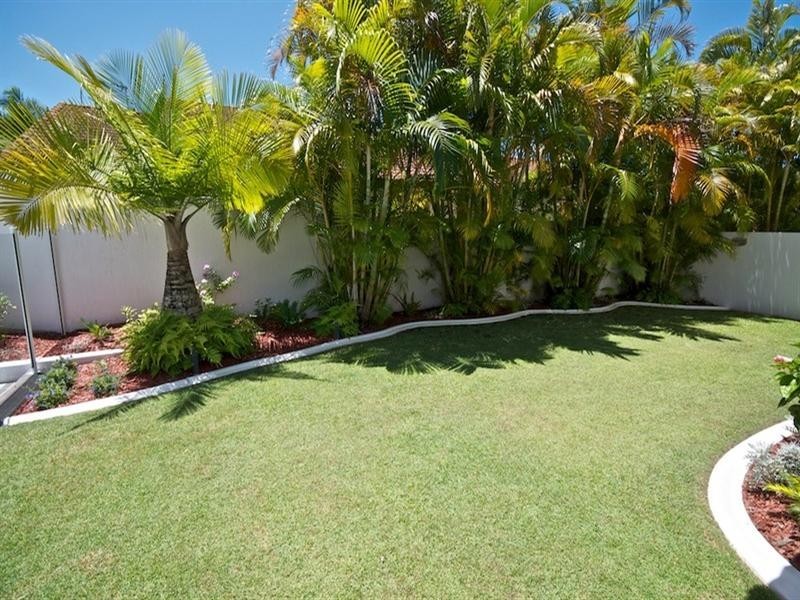 27 Fitzalan Circuit, Arundel QLD 4214