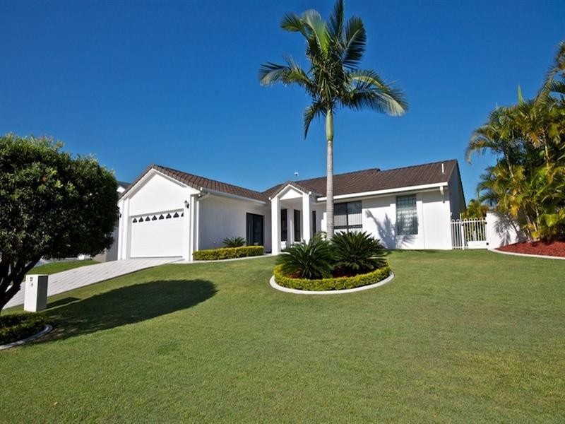 27 Fitzalan Circuit, Arundel QLD 4214