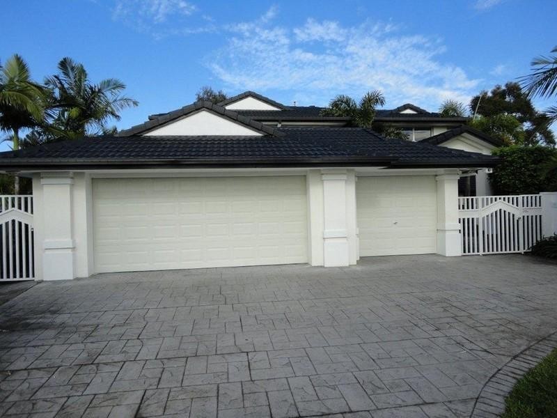7 Cherry Alder Court, Arundel QLD 4214