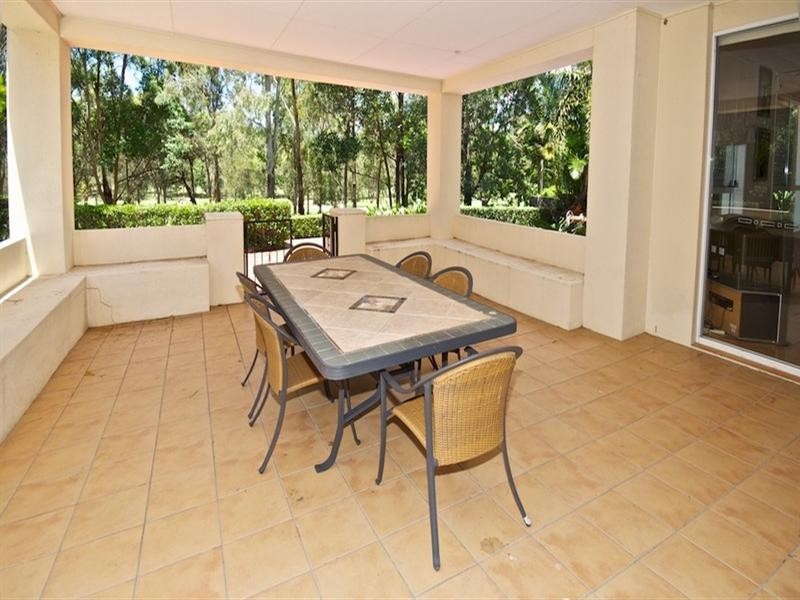 71 Chichester Drive, Arundel QLD 4214