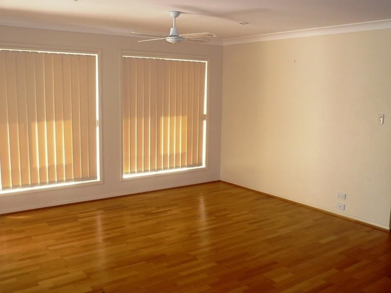 64 Tee Trees Boulevard, Arundel QLD 4214