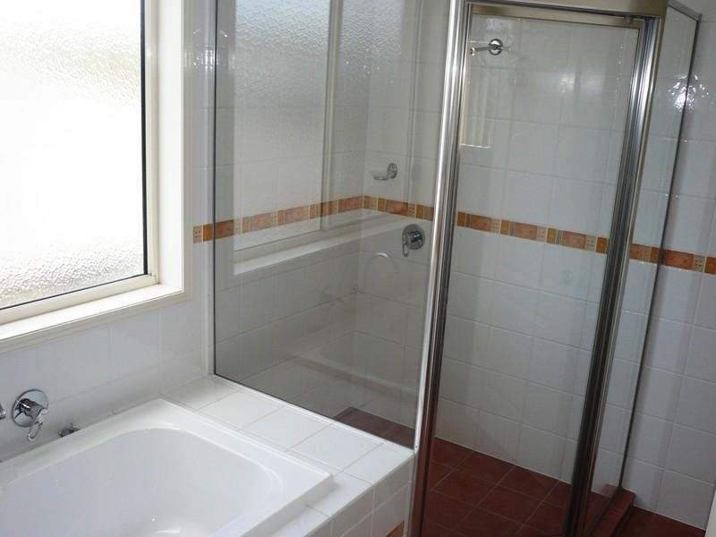 64 Tee Trees Boulevard, Arundel QLD 4214