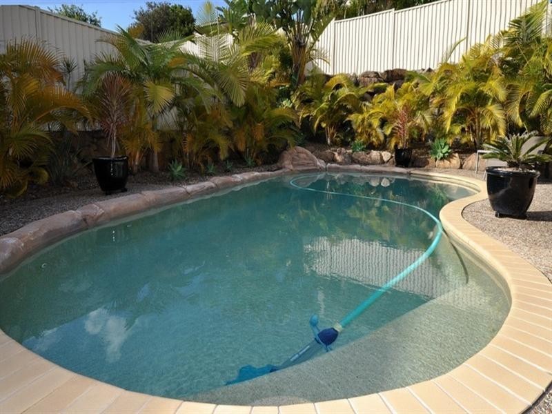 47 Golden Bear Drive, Arundel QLD 4214