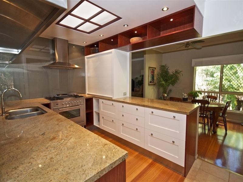 34 Ben Hogan Crescent, Parkwood QLD 4214