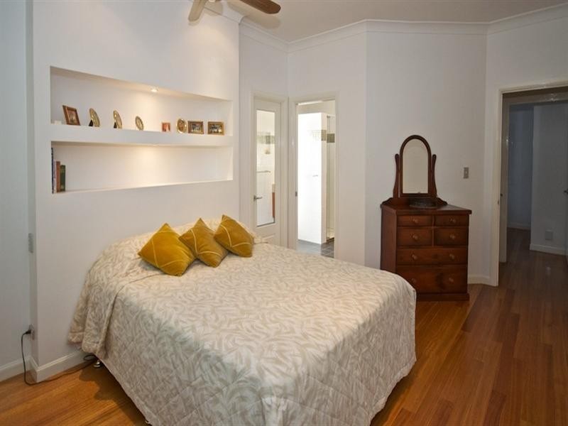 34 Ben Hogan Crescent, Parkwood QLD 4214