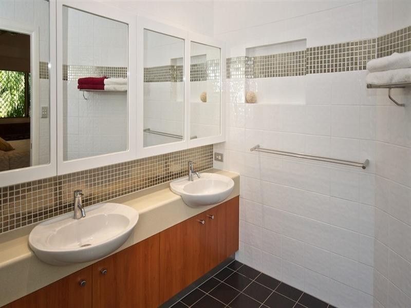 34 Ben Hogan Crescent, Parkwood QLD 4214