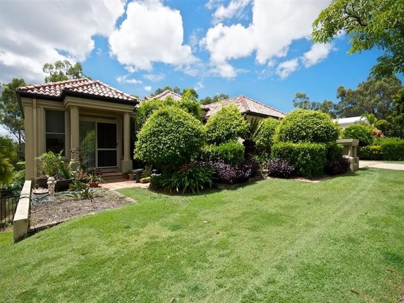 24 Jarvis Place, Arundel QLD 4214