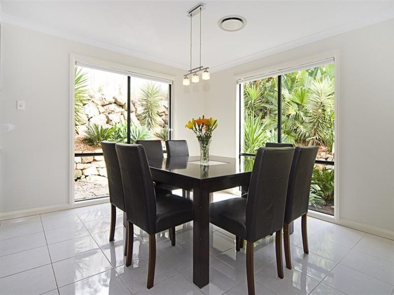 7 Soward Court, Pacific Pines QLD 4211