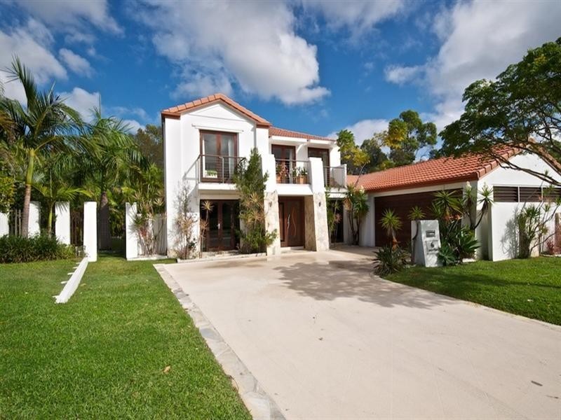 6 Jarvis Place, Arundel QLD 4214