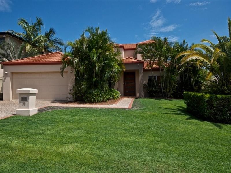 20 Hazel Court, Arundel QLD 4214